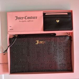 Juicy Couture NWT 2 Piece Set wristlet and card holder❤️❤️ Gift Set❤️❤️